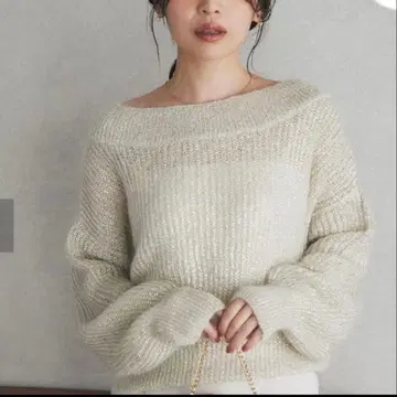 [ 새상품급 ] 라 부티크 봉봉 키드 모헤어 라메 크롭 니트