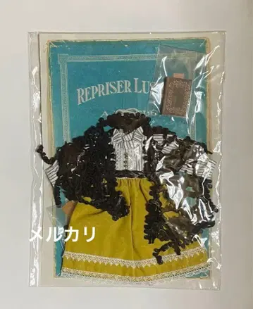 네오 브라이스 작가님 아웃핏 로자린 페를레님