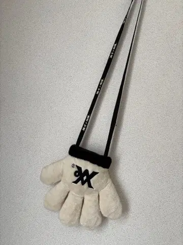 손 모양 봉제 인형 백