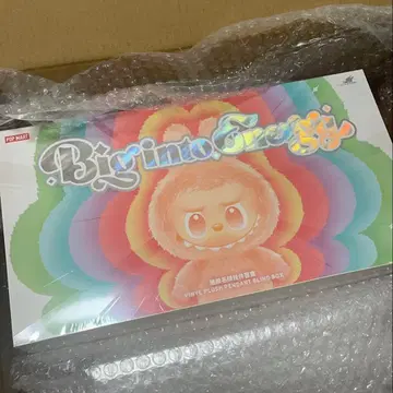 POP MART THE MONSTERS Big into Energy