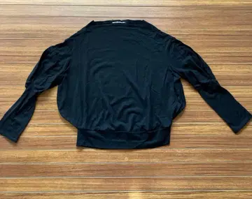 mercibeaucoup 블랙 긴팔 상의