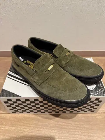 VANS SKATE STYLE 53 BEATRICE DOMOND