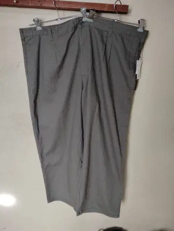 빅 사이즈 W125cm 치노 팬츠 투 턱 면 100% 택 포함 미사용품