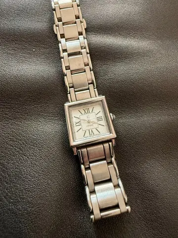 새상품급 CITIZEN XC 쿼츠 손목시계 실버