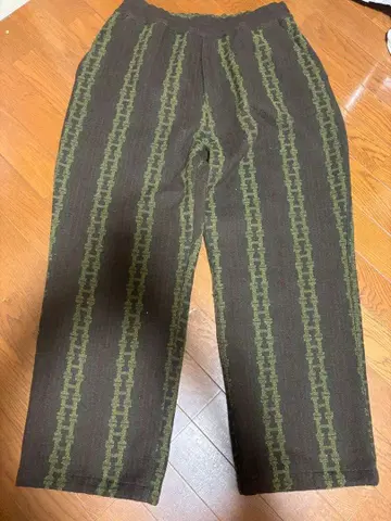 HUF 스트라이프 패턴 슬랙스 M 사이즈