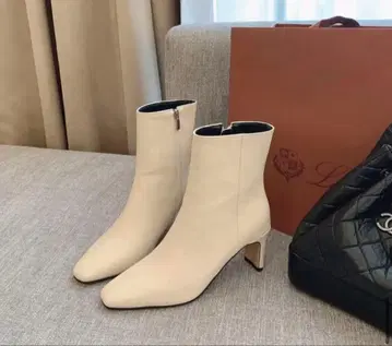 citywoman 에코 가죽 앵클부츠 p620040 23.5cm