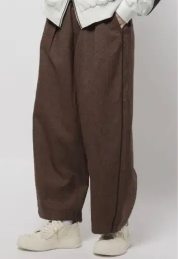 니코앤드 오지 네프 슬랙스 팬츠