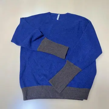 그램glamb 스웨터 XL 2회 착용만