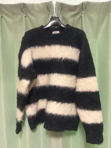 ONCILY 스트라이프 니트