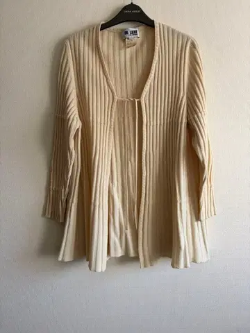 DE LUXE 리브 가디건 아이보리