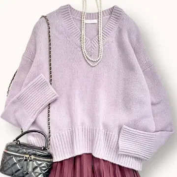 새상품급 갤러리 바이 M 상당 파인 울 V넥 니트 퍼플