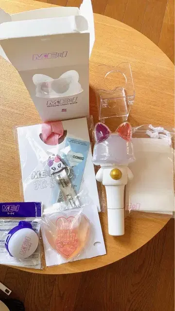 ME:I OFFICIAL LIGHT STICK 응원봉 덤 다수