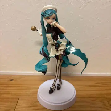 하츠네 미쿠 비터 파티시에 Luminasta 피규어