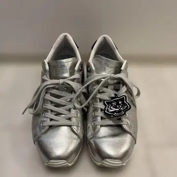 오니츠카타이거 실버 스니커즈 25cm