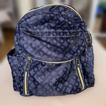 네이비 로고 프린트 백팩