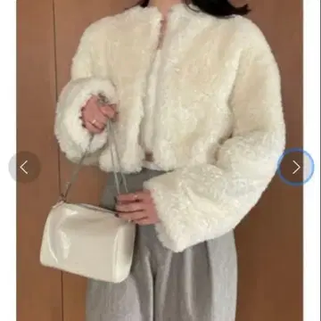 Sustainable 숏 보아 코트