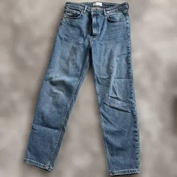 ZARA 라이트 블루 스트레이트 데님 EU42