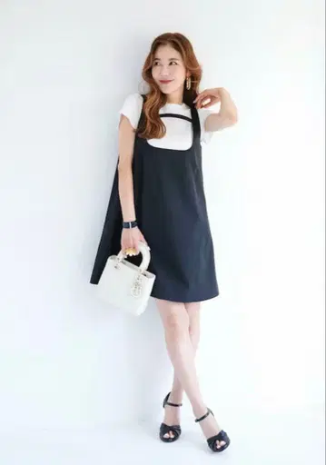 OBLI U라인 점퍼 원피스