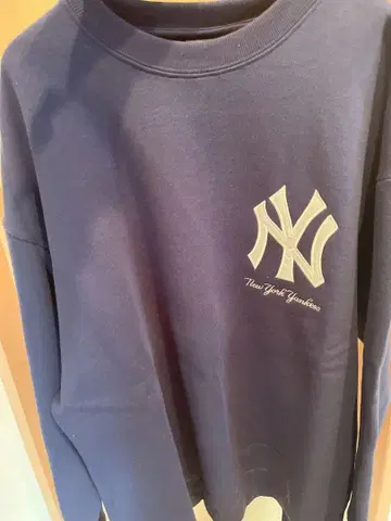 New York Yankees 네이비 트레이닝복