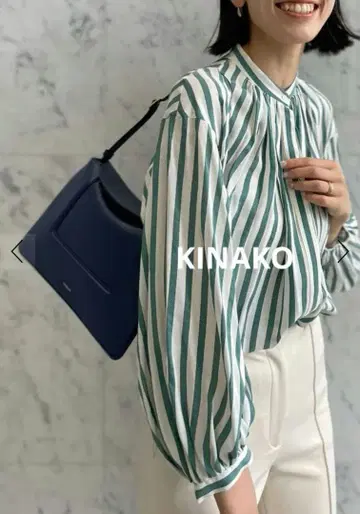 트랙 스트라이프 개더 블라우스