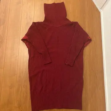 와인 레드 하이넥 니트 원피스