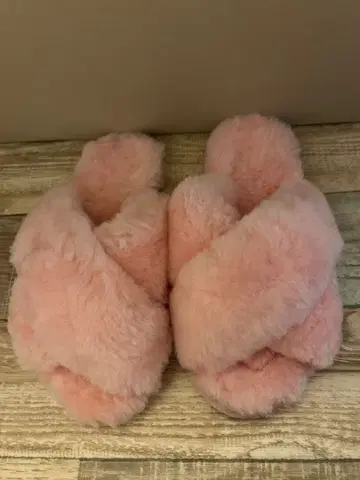 [ 미사용 ] EMU Australia 퍼 샌들 룸 샌들 24cm