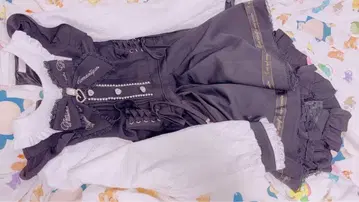 LIZLISA 백 카슈쿨 셋업 블랙