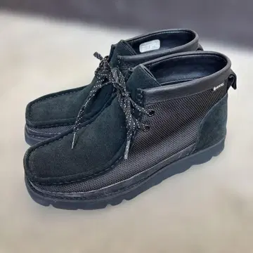 클락스 GORE-TEX 왈라비 블랙