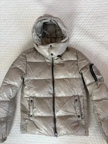 타트라스 TATRAS 후드 부착 다운 자켓