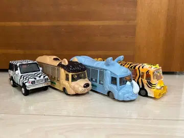 사파리 파크 정글 버스 & 사파리 버스