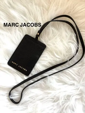 MARC JACOBS 패스케이스 블랙