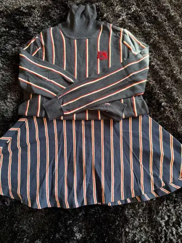 터틀넥 스트라이프 세트