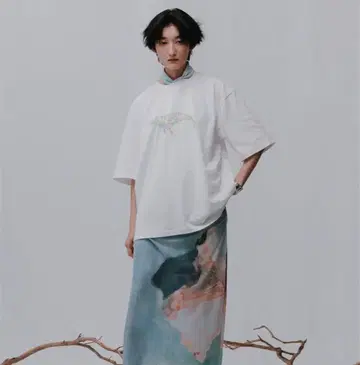 Etrarium 'HAKUGEI' T셔츠