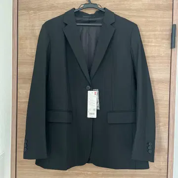 유니클로 새상품 테일러드 자켓 릴랙스 핏 블랙