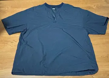 헬리 한센 네이비 하프 지퍼 WL