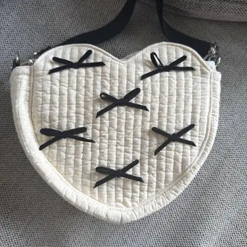 gypsohila 하트형 화이트 숄더백