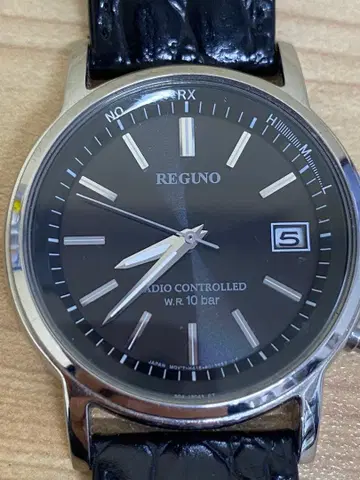 [ WR ] 가동품 REGUNO 솔라텍 전파 시계 블랙 다이얼