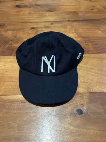 COMESANDGOES 카무즈앤고즈 NY NY CAP