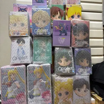 세일러문 피규어 큐포스켓 묶음 판매 31점