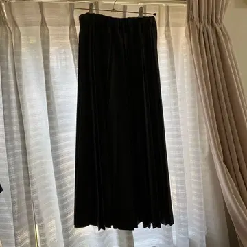 [새상품] 다크 그레이 플리츠 스커트 F 사이즈