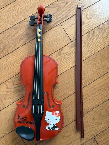 헬로키티 바이올린 오렌지