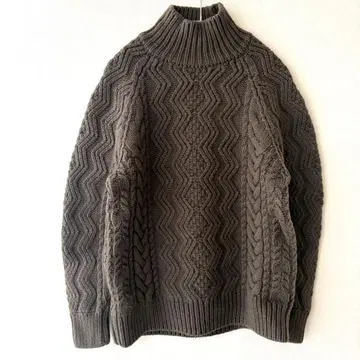 새상품급 BATONER 바토너 울 케이블 니트 하이넥