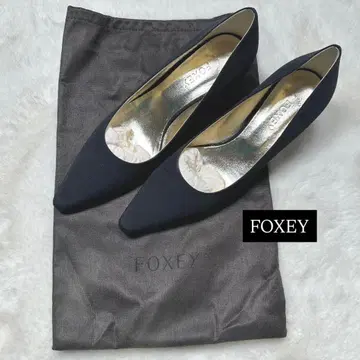 컨디션 최상 폭시 펌프스 블랙 23 스틸레토 로우힐