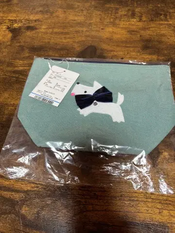 파미리아 테리아 파우치