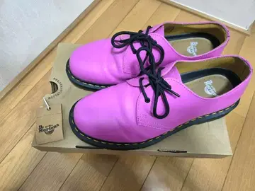 닥터마틴 3홀 UK8 핑크 가죽 인솔 포함