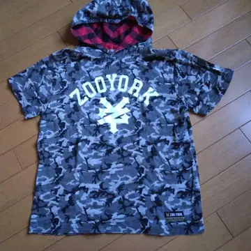ZOODYORK 카모 패턴 후드 부착 T셔츠