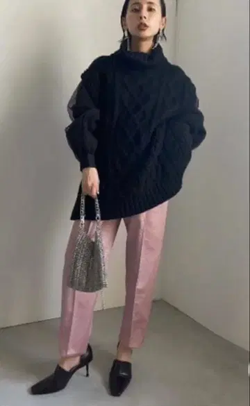 새상품급 AMERI 에코 가죽 팬츠 S