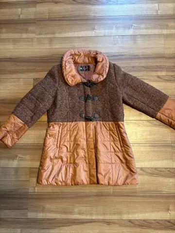 브라운 다운 자켓 중간 기장