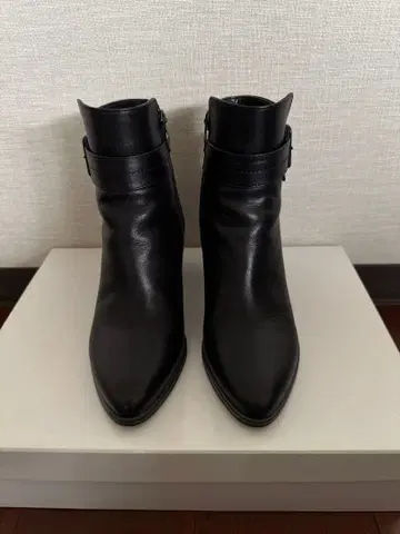 다이애나 블랙 가죽 부츠 22.5cm 힐