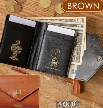 스누피 미니 지갑 YEAR OF THE HORSE 2026 브라운